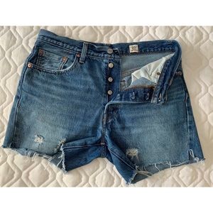 Levi’s Cutoff Denim Shorts